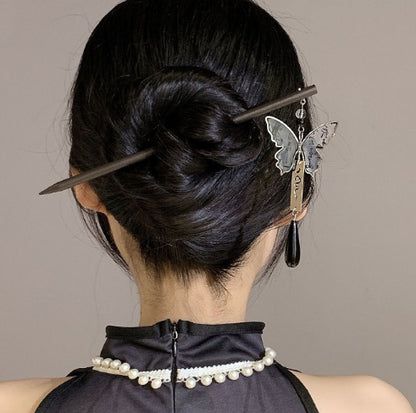 Black butterfly hairpin