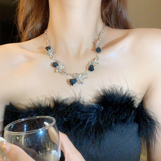 Evening wear collection - Black Rose necklace